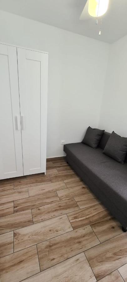 Family Comfortable Apartment Arona  Eksteriør bilde